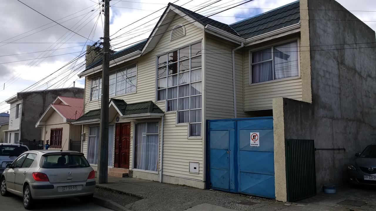 Hostal El Toque De Pilar Punta Arenas Exterior foto